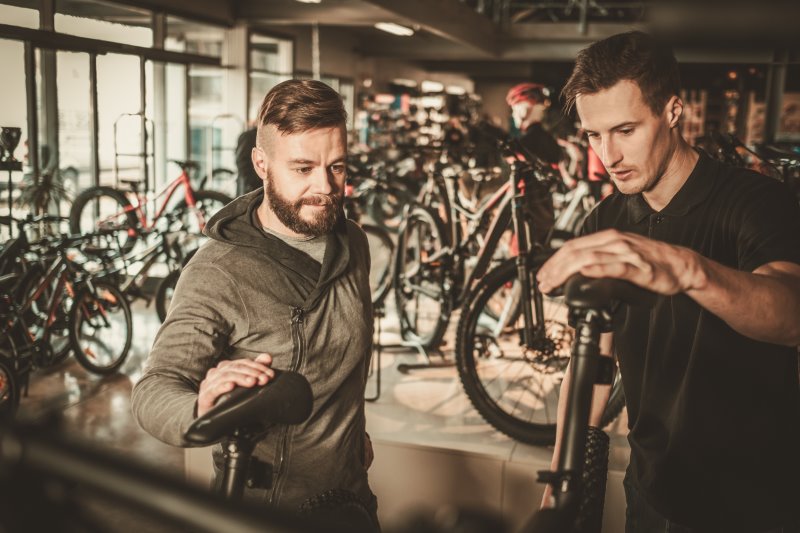 E-Bike unter 1000 Euro beim Fachhändler kaufen